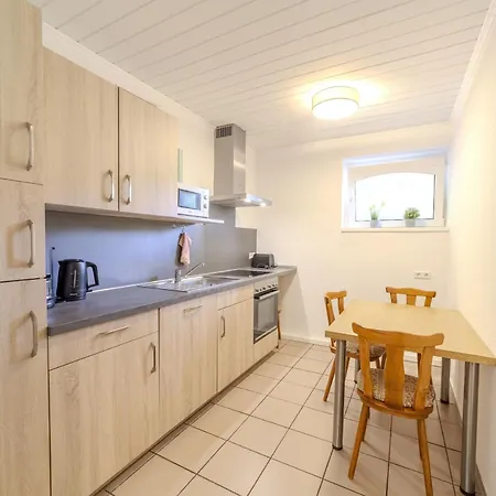 아파트 Familienhof Bruening - Doppelzimmer Waldesruh I *